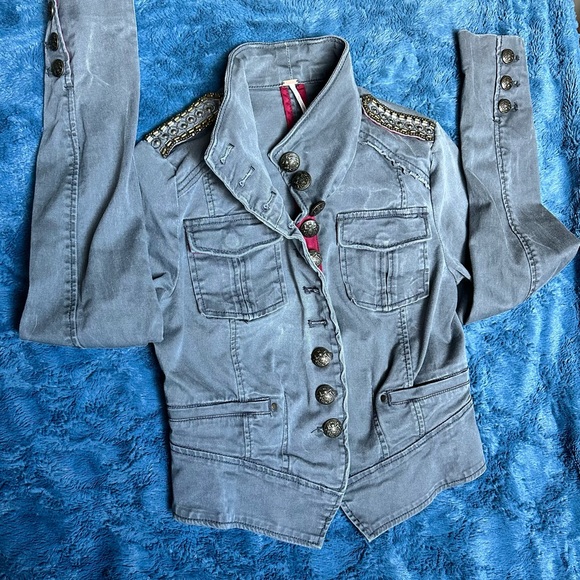 Free People Blue Jean Jacket with Embellished Shoulders - Picture 2 of 8